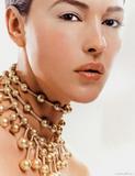 th_71641_Monica_Bellucci_Alban_Christ_Shoot_002_122_1068lo.jpg