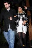th_91998_celeb-city.eu_Christina_Aguilera_out_and_about_in_Beverly_Hills_043_123_1129lo.JPG