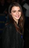 th_09721_Rachel_Weisz_Lettermans_Show_NYC_091209_046_122_142lo.jpg