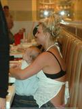 http://img43.imagevenue.com/loc374/th_98791_Britney_Spears_Showing_Thong_at_IHOP_03_122_374lo.jpg