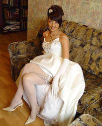 th_720985372_tduid300220_Brides_21_123_438lo.jpg