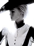 th_01573_Numero_101_March09_SiriTollerod_CamillaAkrans_09_122_80lo.jpg