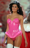 Isabeli Fontana - Victoria's Secret Fashion Show, Runway