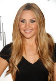 http://img43.imagevenue.com/loc872/th_53789_Celebutopia-Amanda_Bynes-Fontainebleau_Miami_Beach_Grand_Opening-08_122_872lo.JPG